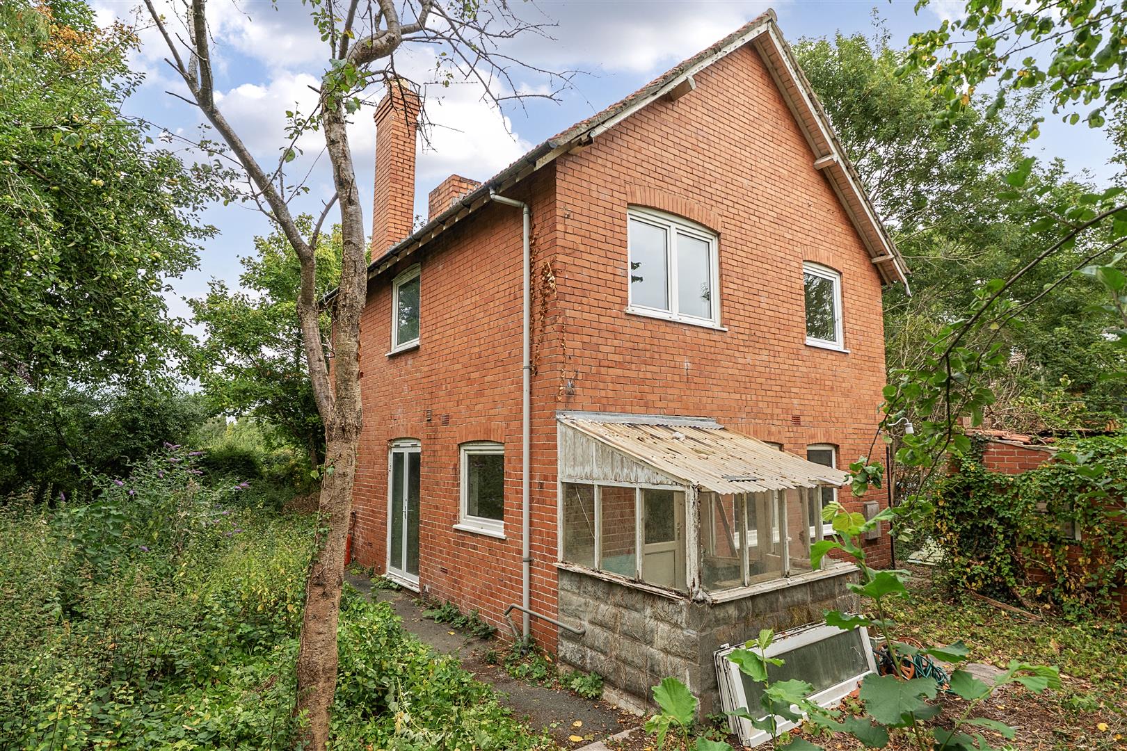 Farthings, Fox Lane, Oswestry, SY11 4FU